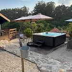 Kompleks wypoczynkowy Mimosa Village - Turismo De Natureza
