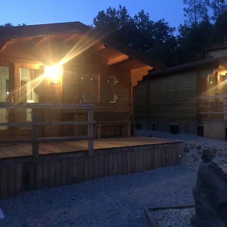 Mimosa Village - Turismo De Natureza * מורטגואה