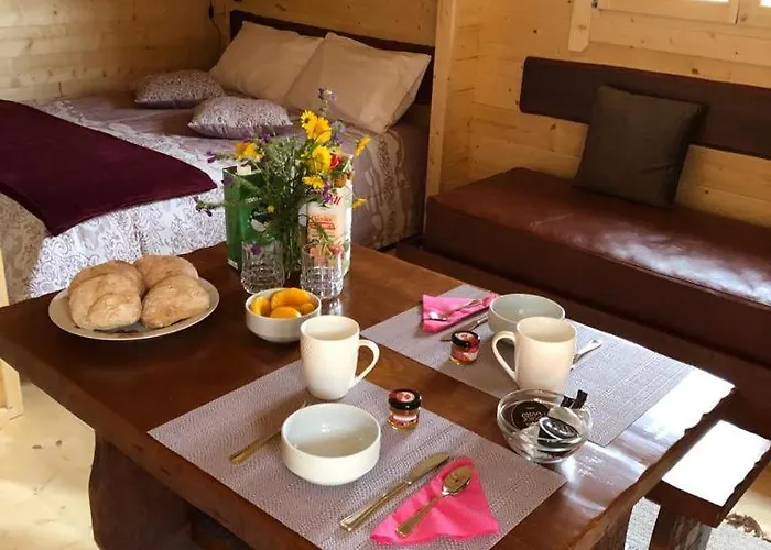 Mimosa Village - Turismo De Natureza منتزه العطل *