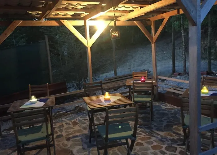 Mimosa Village - Turismo De Natureza منتزه العطل *